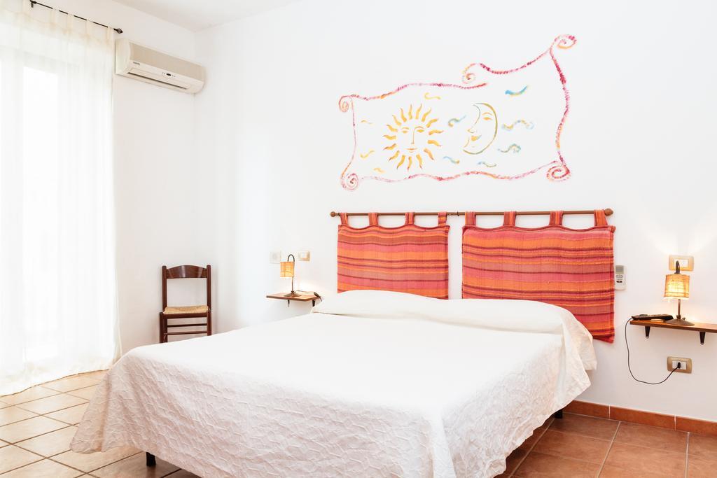 La Mezzanella Guesthouse Porto Torres Cameră foto