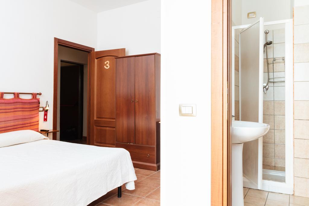 La Mezzanella Guesthouse Porto Torres Cameră foto