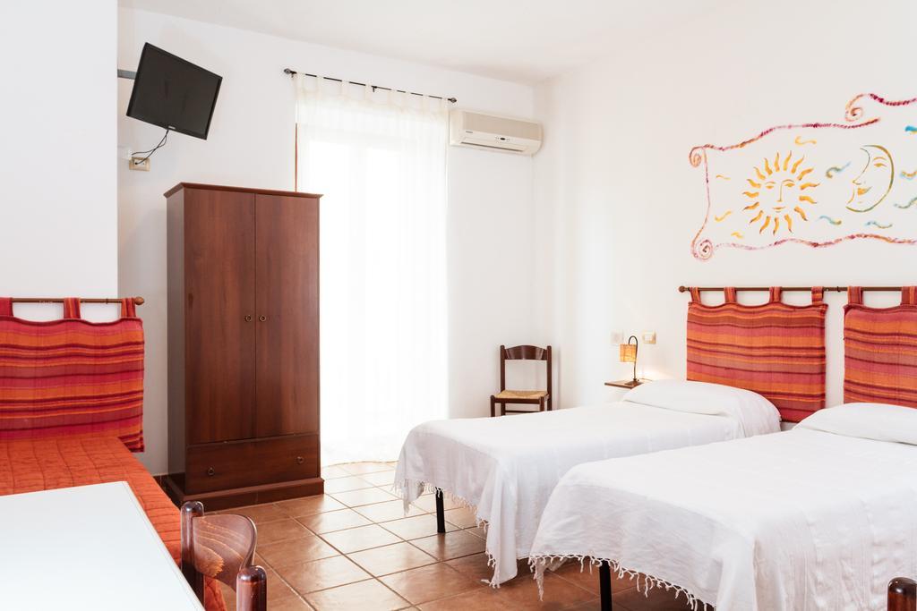 La Mezzanella Guesthouse Porto Torres Cameră foto