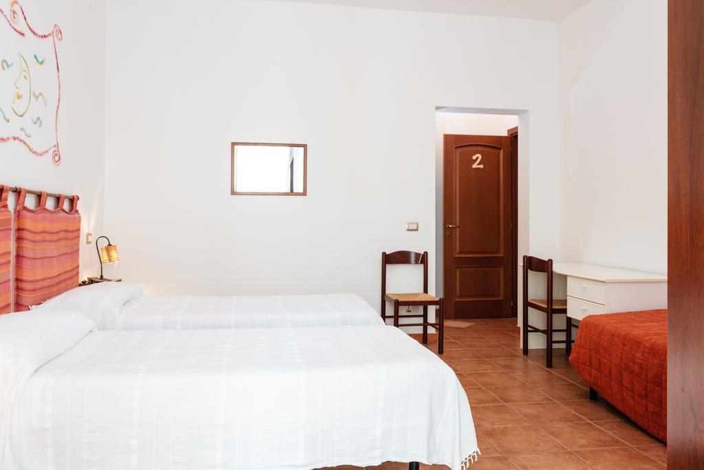 La Mezzanella Guesthouse Porto Torres Cameră foto